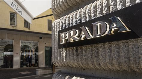 prada cerca personale|prada work with us.